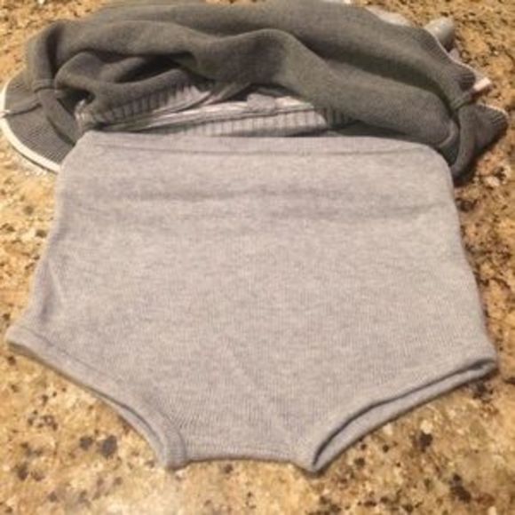 F. A. O Schwartz two-piece knit outfit. NWT - Picture 3 of 5